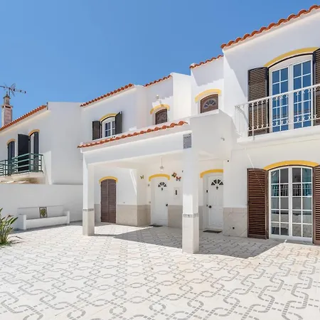 شقة House By Lovelystay ألتورا